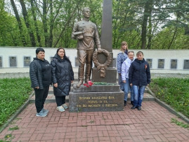 ПЕРВОМАЙСКАЯ АКЦИЯ ПРОФСОЮЗОВ ПОД ДЕВИЗОМ «ДОБЛЕСТНЫЙ ТРУД - ГАРАНТИЯ ПОБЕДЫ». ПЕРВОМАЙСКАЯ АКЦИЯ ПРОФСОЮЗОВ ПОД ДЕВИЗОМ «ДОБЛЕСТНЫЙ ТРУД - ГАРАНТИЯ ПОБЕДЫ».